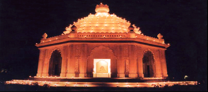 Shri Yoganandji Guru Temple